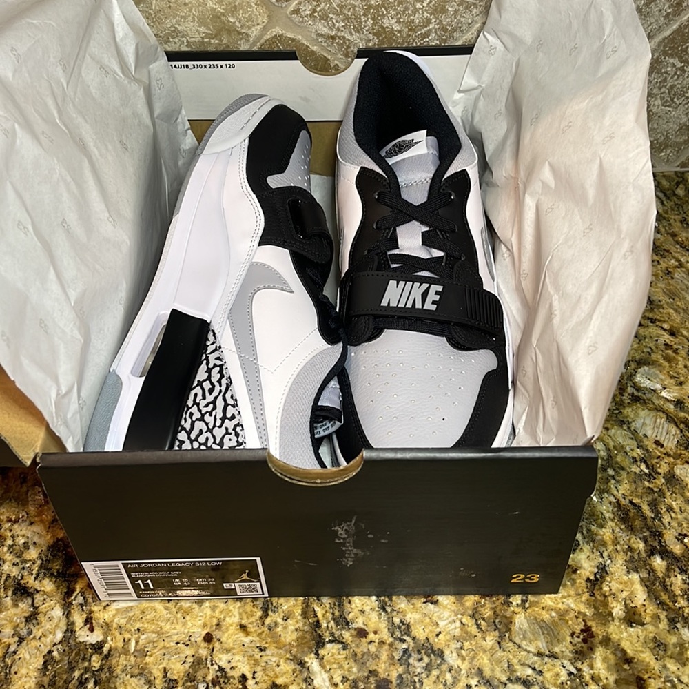 Nike Air Jordan Legacy 312 Low. White/Black-Wolf Grey. Size 11 Mens shoes.